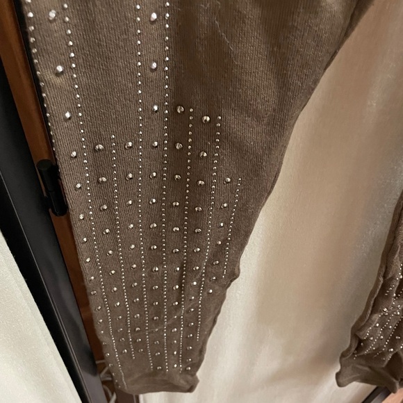 NWT Pretty Angel Taupe coloured leggings with bling on side of each leg in S/M. - Picture 2 of 8